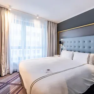 *** Hotel Premier Prager Strasse Alemanha